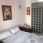 Апартаменты Studio In The Centre Near The Beach Торремолинос