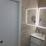 Апартаменты Studio In The Centre Near The Beach Торремолинос