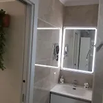 Studio In The Centre Near The Beach Торремолинос