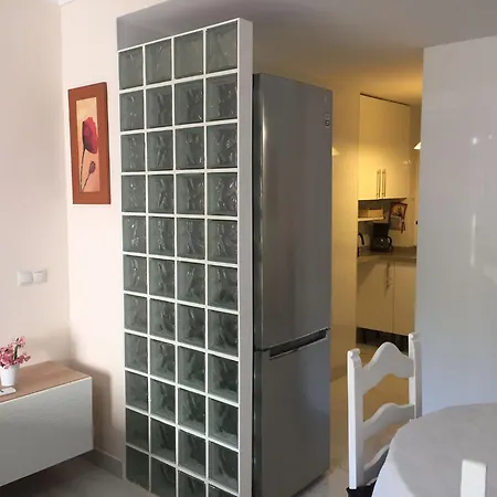 Studio In The Centre Near The Beach アパート トレモリノス