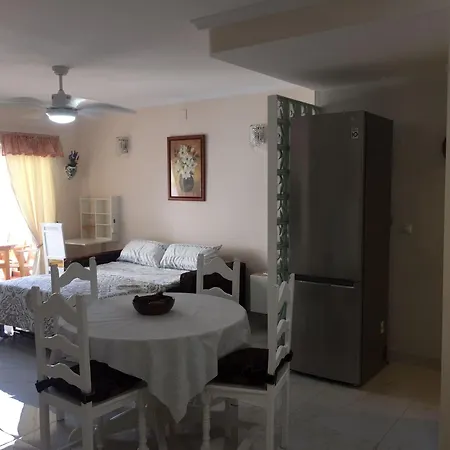 Studio In The Centre Near The Beach *