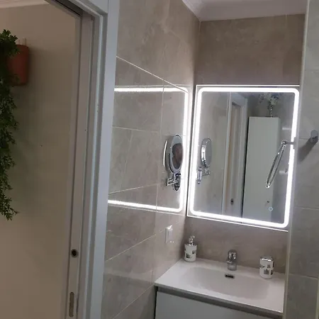 Studio In The Centre Near The Beach トレモリノス