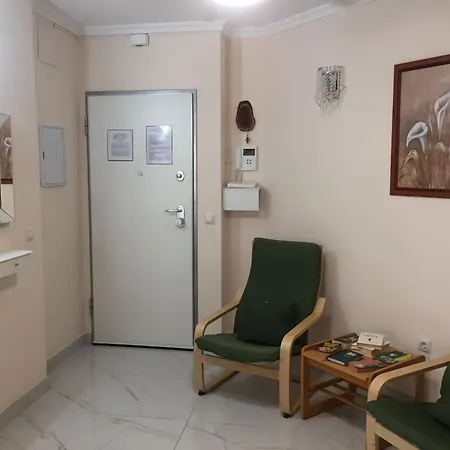 Studio In The Centre Near The Beach