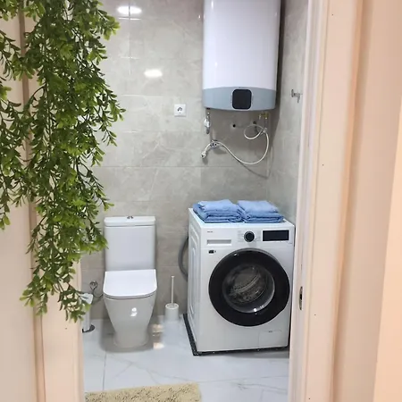 Apartment Studio In The Centre Near The Beach